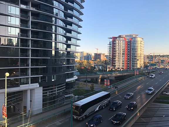 5th image of 89 Nelson St #611
