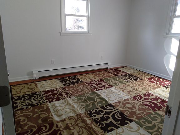 Bedroom 11x12 large closet