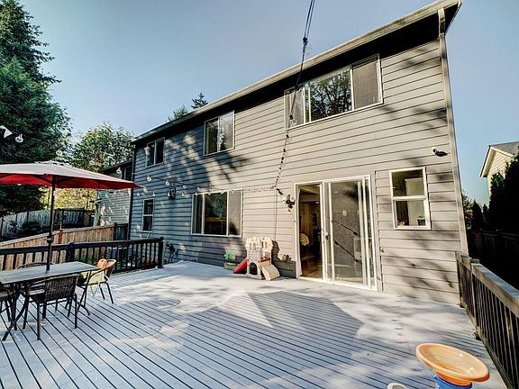 5th image of 15373 129th Ave NE