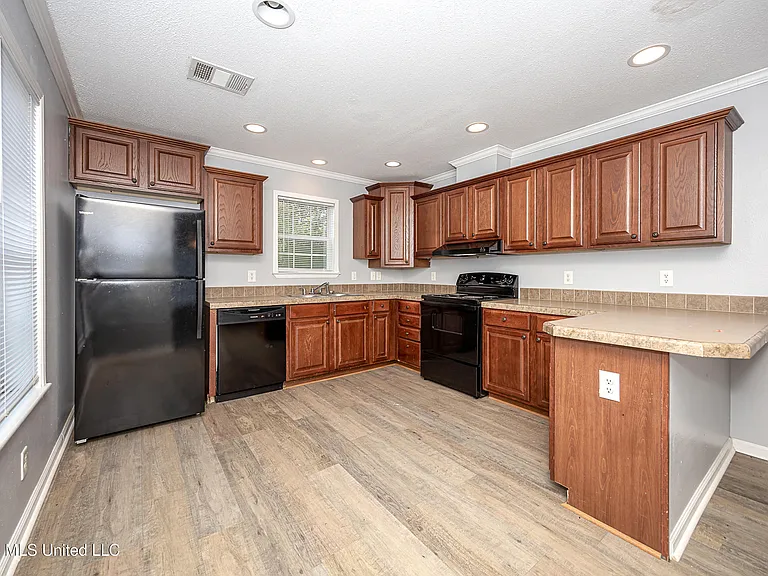 6003 E Lamar St — Photo 16