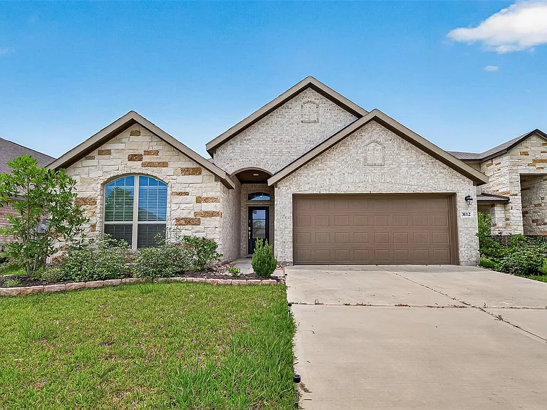 3112 Catalonion Ct — Photo 2