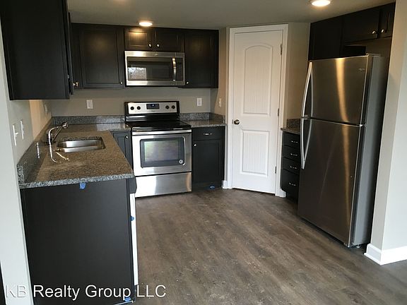 2nd image of 1436 NE Mary Ct