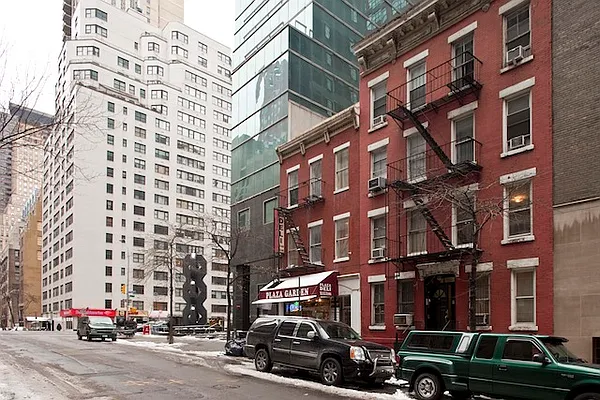 Rented by Maz Group NY | media 16