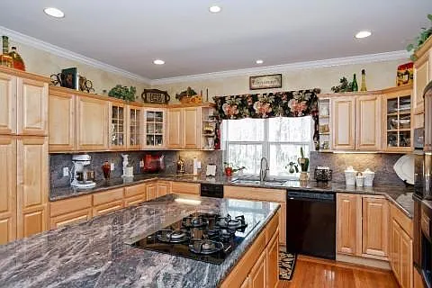 1402 Fawnwood Rd — Photo 13