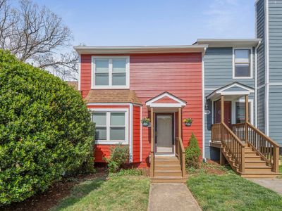 905 Stonehenge Rd, Charlottesville, VA, 22901