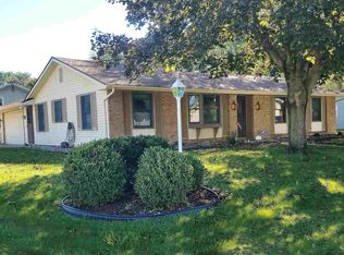 1704 Echo Ln, Fort Wayne, IN 46815