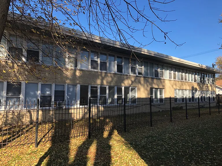 6107 N Cicero Ave — Photo 5