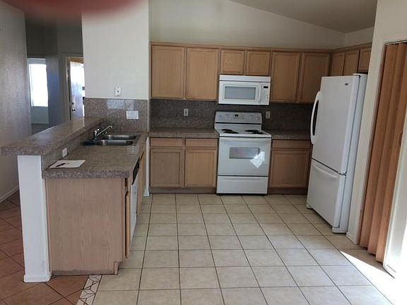 3rd image of 10657 E Emerald Ave