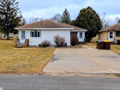 303 W Elizabeth St, Alma, MI, 48801