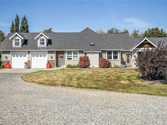 3rd image of 817 169th Ave SE