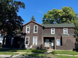 801 7th St S, La Crosse, WI 54601