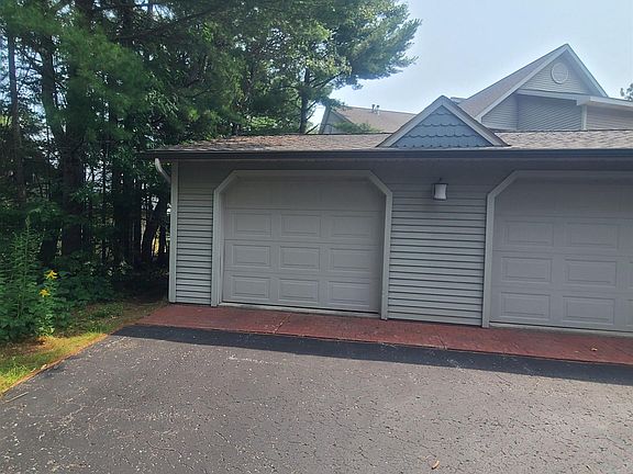 3rd image of 5676 N Us Highway 23 APT 20