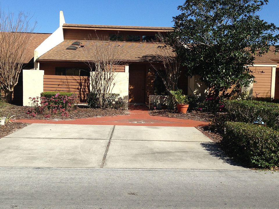 2nd image of 679 W Cranes Cir