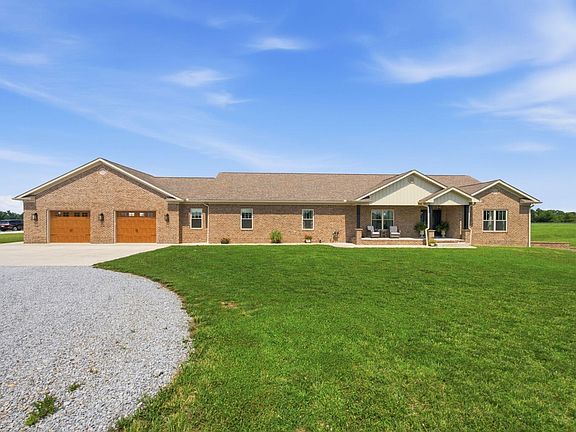 3rd image of 351 Benton Rd