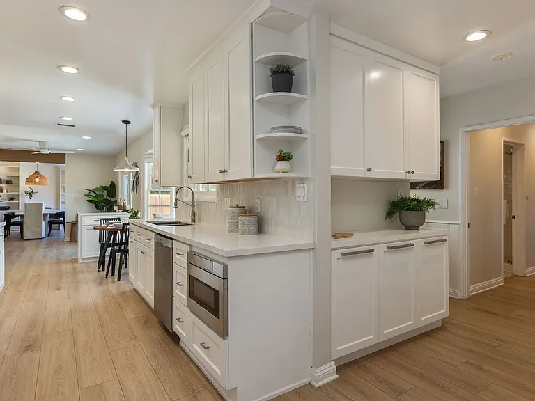 3544 Gardenia Ave — Photo 17