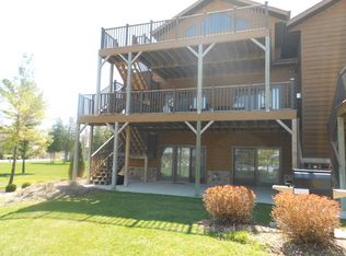 760 Quarterdeck Ln #C2, Sturgeon Bay, WI 54235