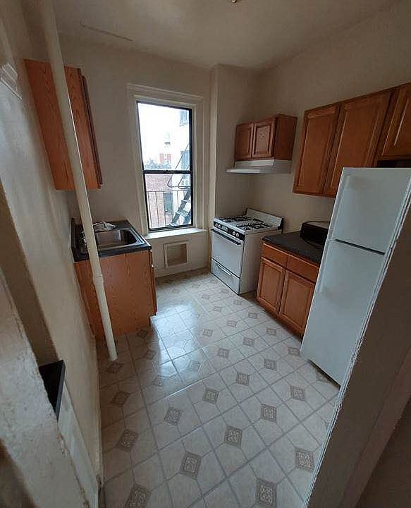 1st image of 681 Ocean Ave #59