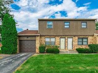 2342 Laurelwood Dr, Columbus, OH 43229