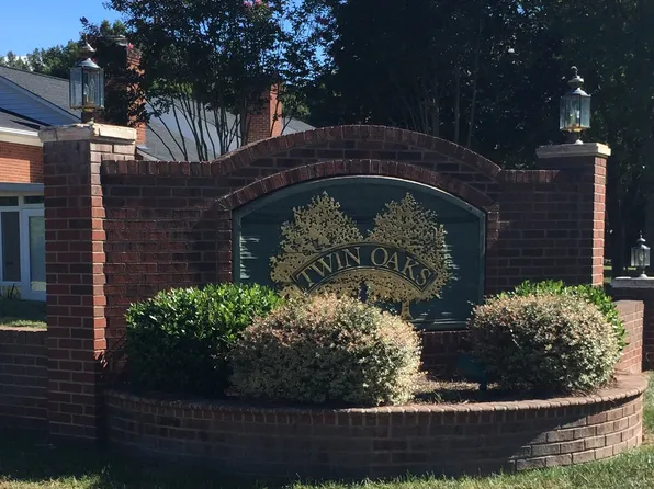 19986 Oak Leaf Cres, Cornelius, NC 28031