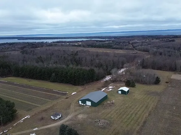 5525 Church Rd, Central Lake, MI 49622