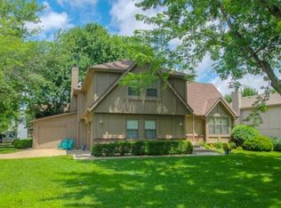 1392 S Montebello Ln, Olathe, KS 66062