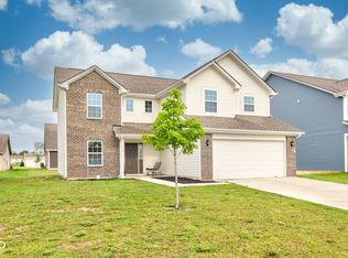 536 N Quartz Ln, Fortville, IN