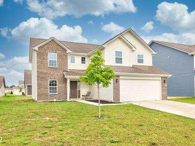 536 N Quartz Ln, Fortville, IN, 46040