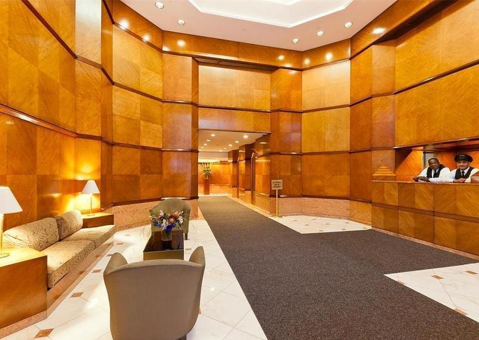 2nd image of 150-156 W 56th St APT 5006