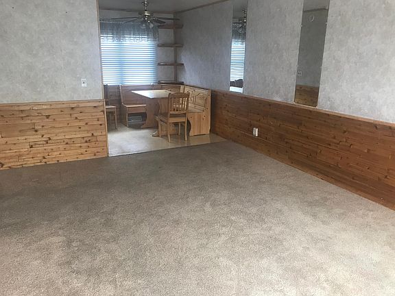 3rd image of 1541 Howard Ave