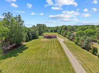 31747 Sibley Rd, Romulus, MI 48174