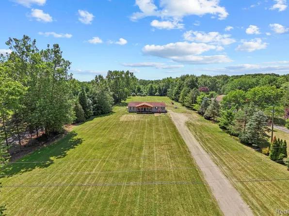 31747 Sibley Rd, Romulus, MI 48174