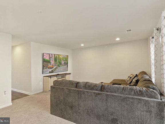 5th image of 8213 Caton Ave