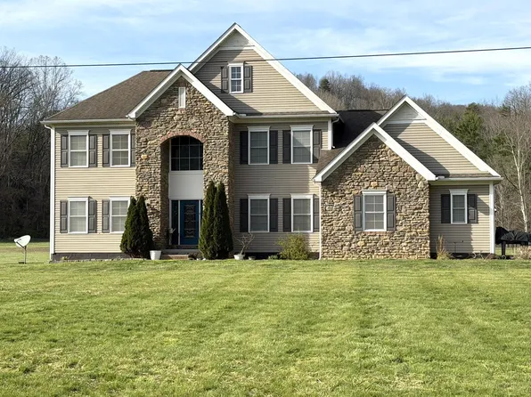 1860 Brushy Rd, Greenup, KY 41144