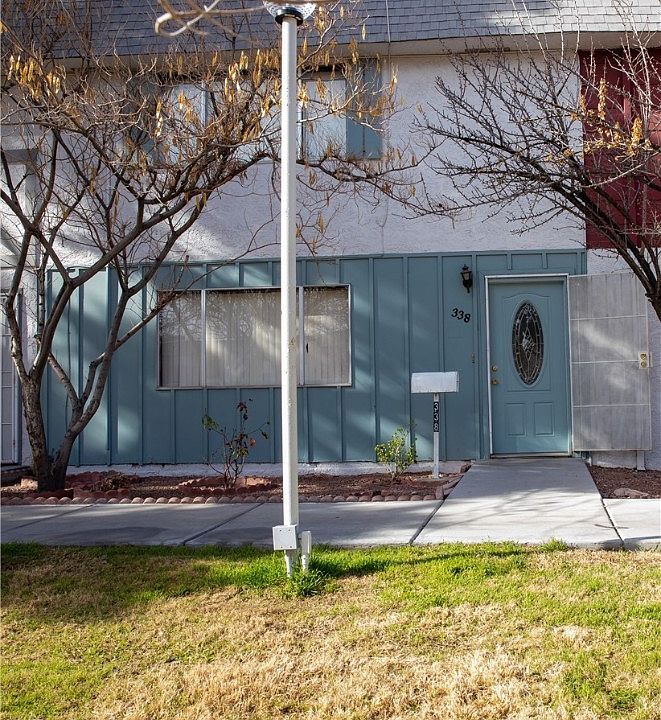 1st image of 338 Greenbriar Townhouse Way