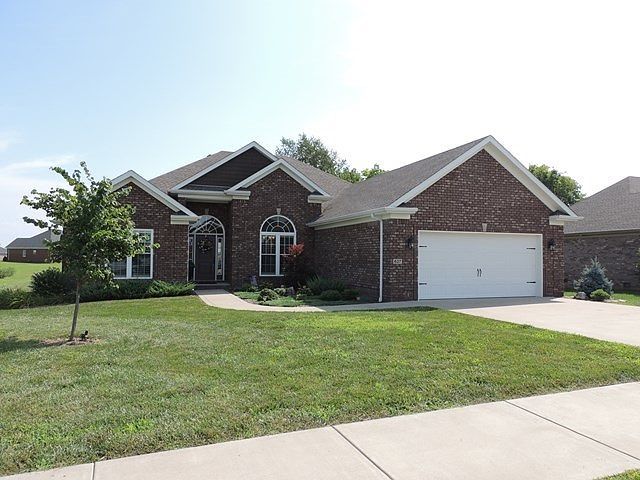 1st image of 627 Baden Ln