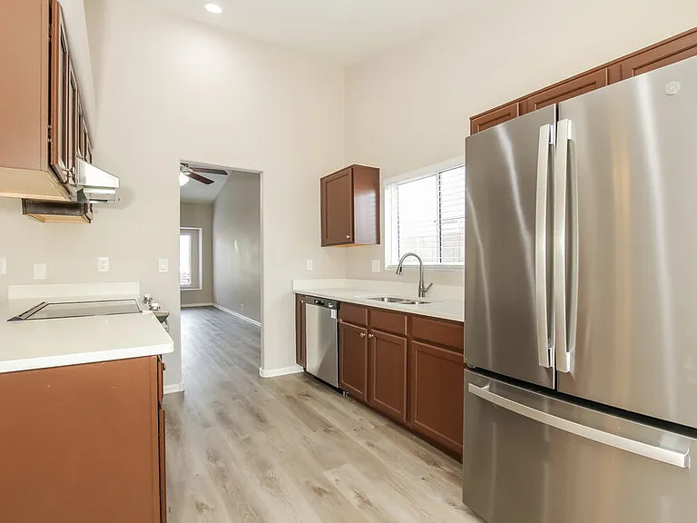 10249 W Orange Dr — Photo 7