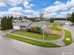 522 Harmony Lane, Enumclaw, WA 98022