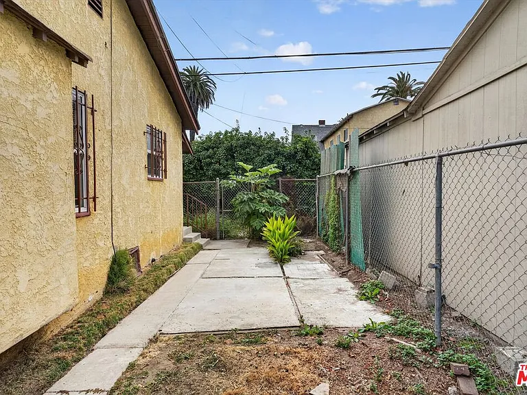 5008 S Wilton Pl — Photo 24