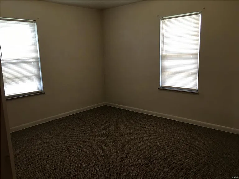 523 S Central Ave #4 — Photo 3