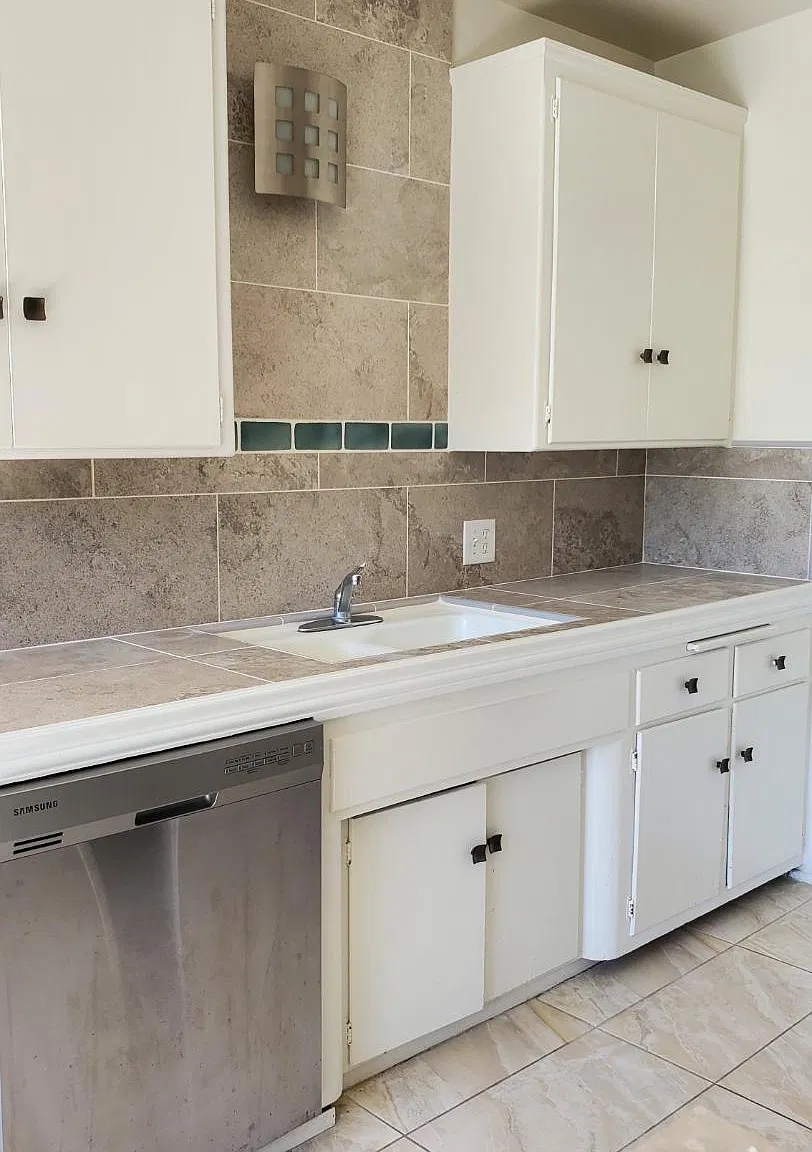 2 bed, 1300 sqft, $3,490 — Photo 1