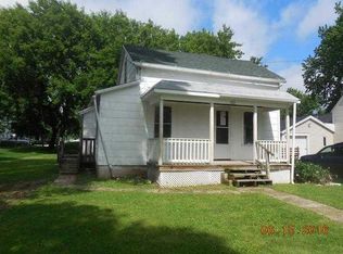 223 Dickinson St, Randolph, WI 53956