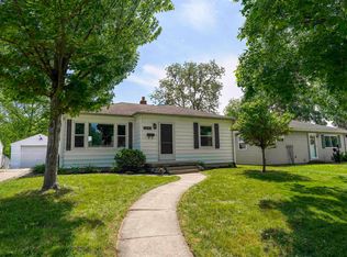 1216 Hedgewood Dr, Lafayette, IN 47904