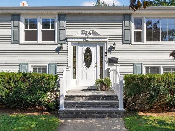 132 Woodley Ave, West Roxbury, MA 02132