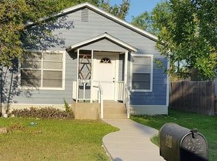 1410 N Park St, Uvalde, TX 78801