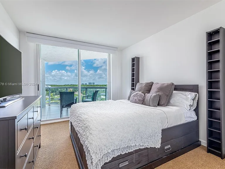 16500 Collins Ave #655 — Photo 13
