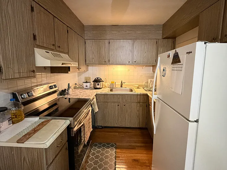 49 Jacqueline Rd #6 — Photo 2