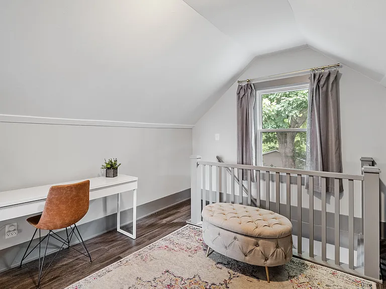 3615 Manhattan Ave — Photo 11