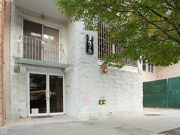 2nd image of 2475 Ocean Ave #2