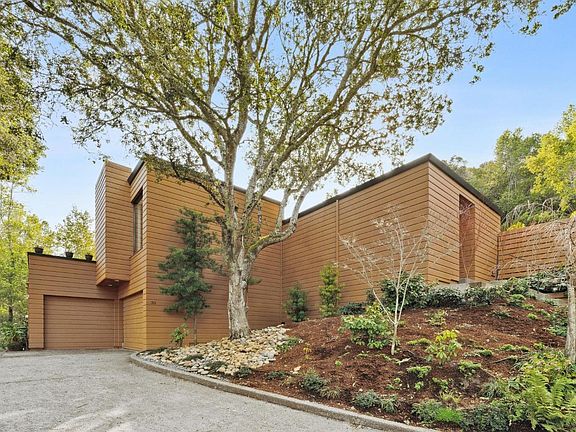5th image of 33 Pacheco Creek Drive