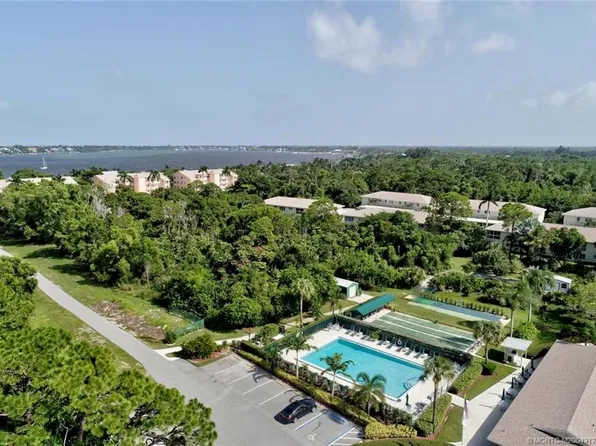 2950 SE Ocean Blvd APT 128-5, Stuart, FL 34996